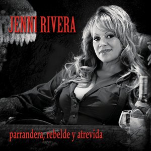 PARRANDERA, REBELDE Y ATREVIDA