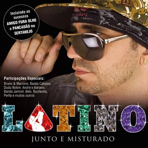 JUNTO E MISTURADO
