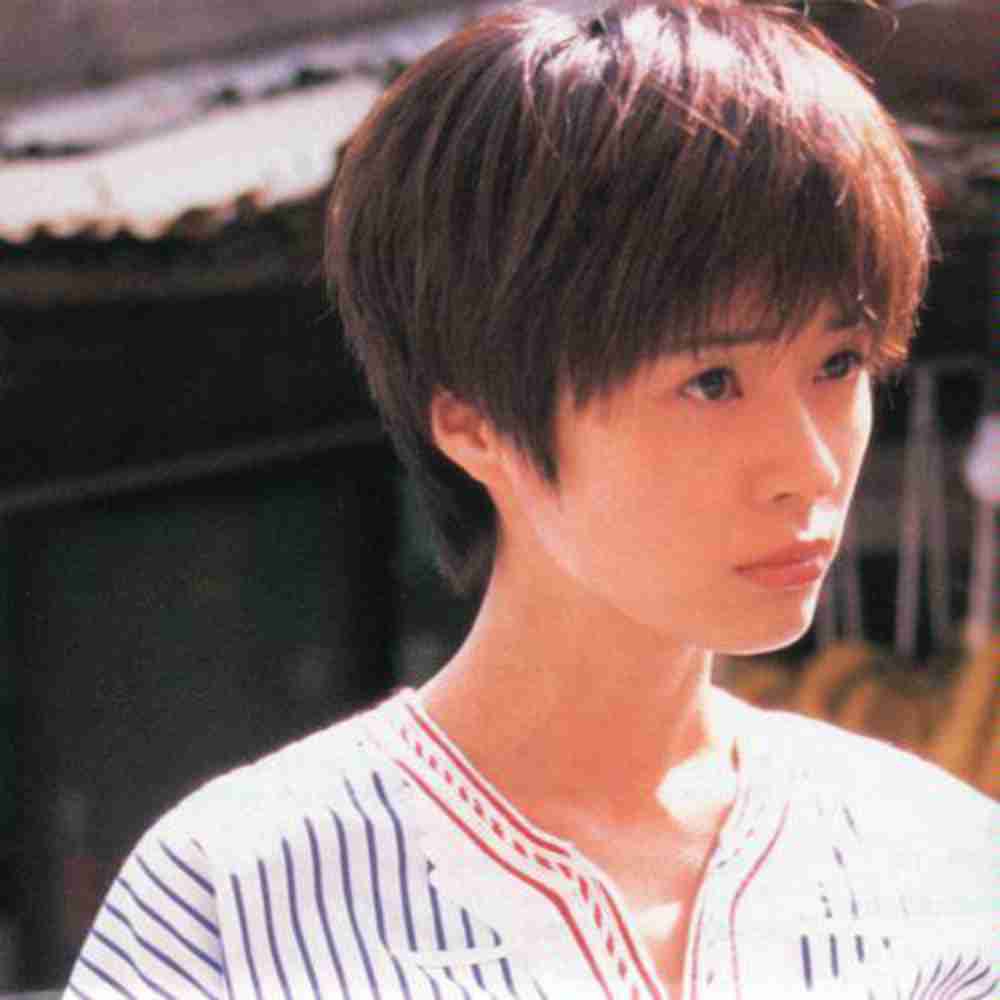 MAKOTO KAWAMOTO (川本 真琴)