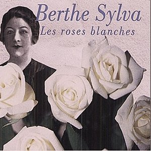 LES ROSES BLANCHES