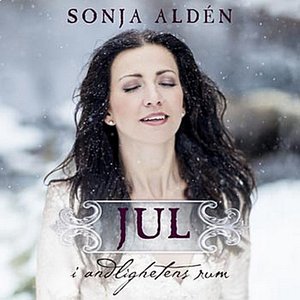 JUL I ANDLIGHETENS RUM